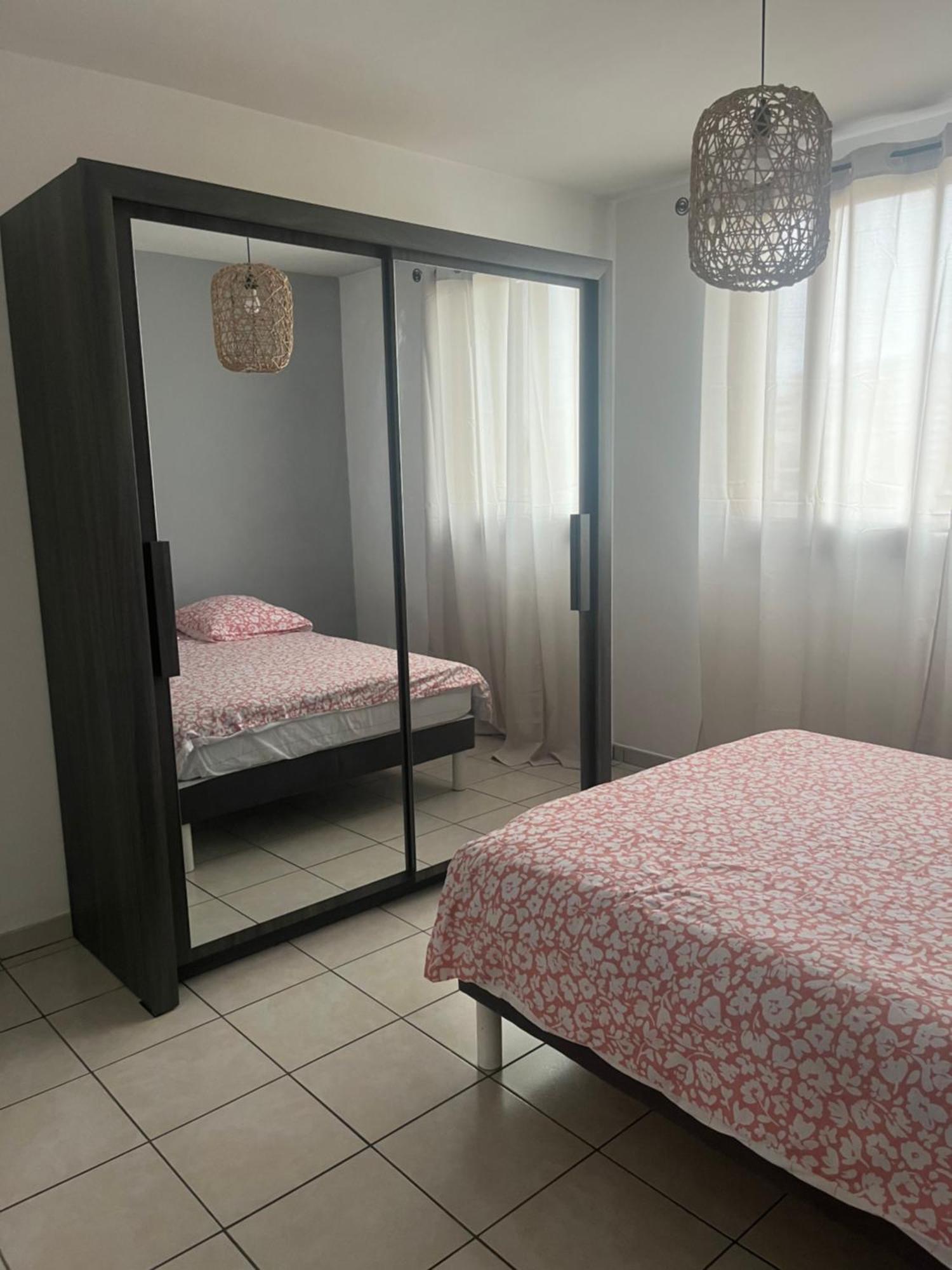מרסיי Appart T3 Proche Metro -Draps Et Serviettes Inclus מראה חיצוני תמונה